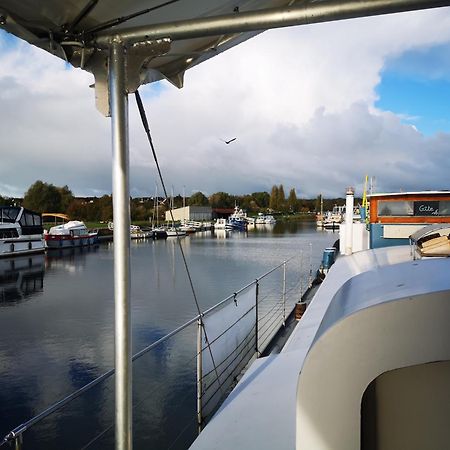 Odyssee Gite Sur Peniche Saint-Valéry-sur-Somme Exteriör bild